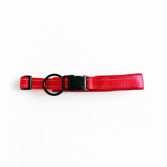 Collier Essentiel Rouge passion – Élégance & Praticité
